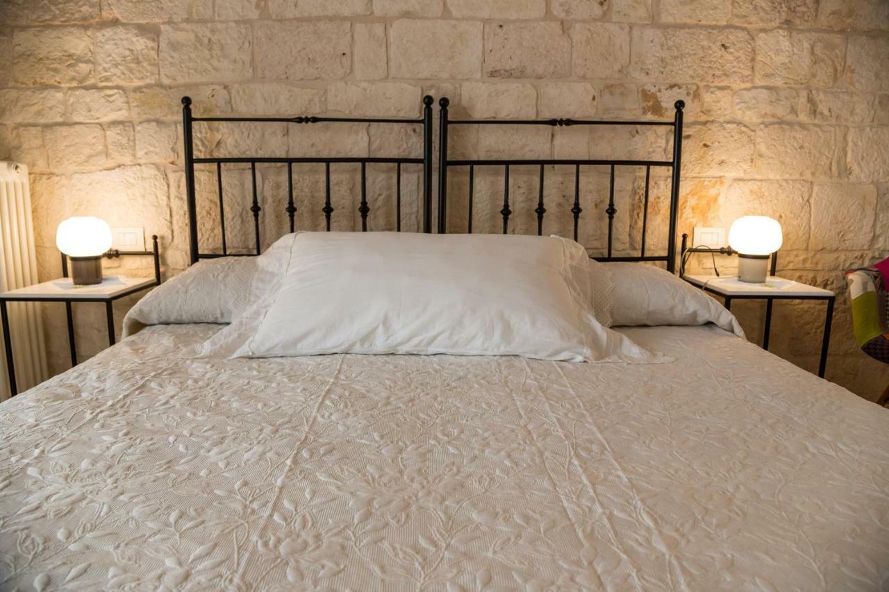 Bed and Breakfast Da Concavo E Convesso Locorotondo Exterior foto
